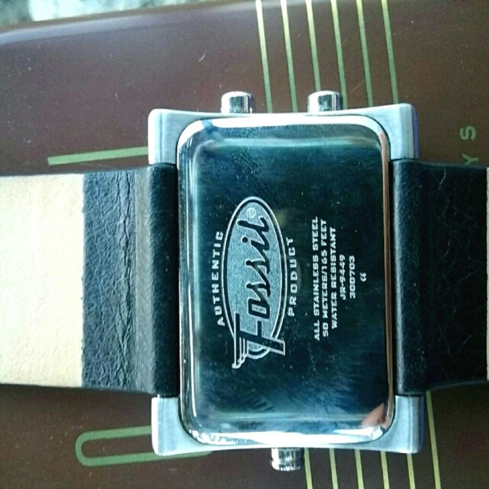 Fossil Watch - Picture 4 of 5